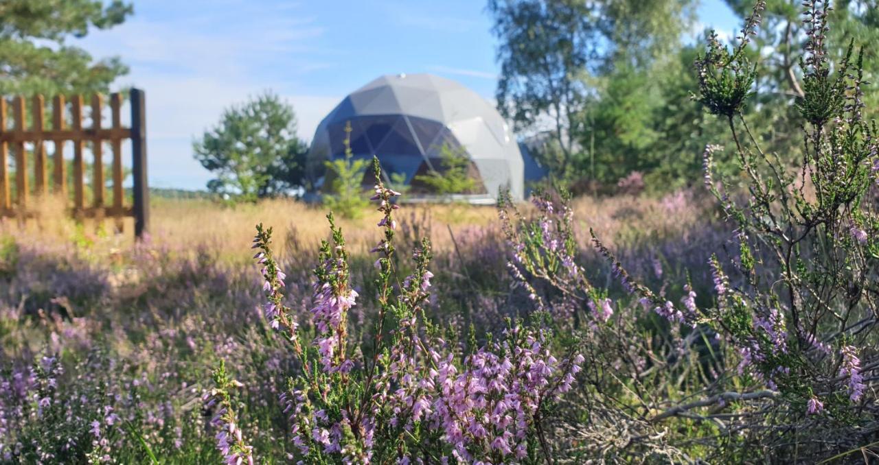 Podniebny Glamping Hotel Borsk Exterior photo
